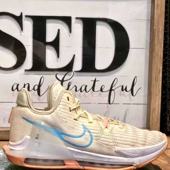 Nike LeBron Witness 6 'Easter' Off-white Green Pink Mn 10 | Wmn 11.5 #CZ4052 103 - Picture 1 of 12